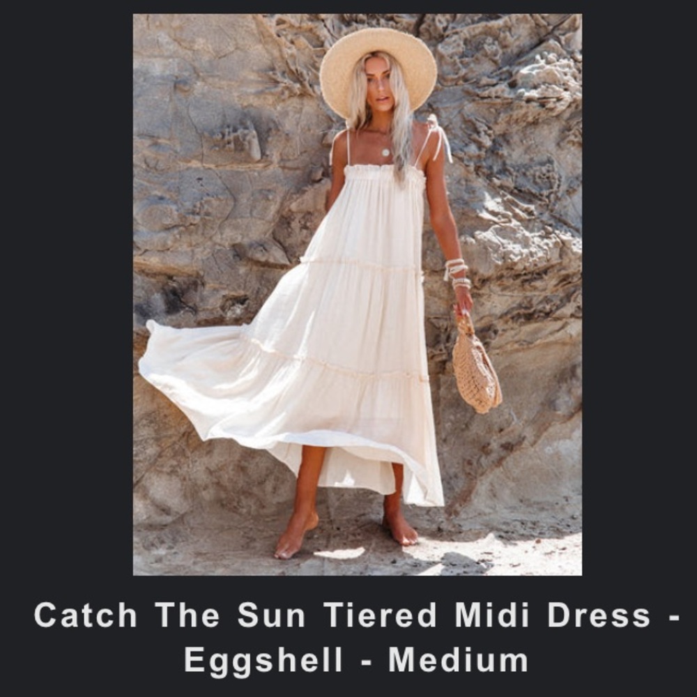 NWOT Vici Catch The Sun tiered maxi dress